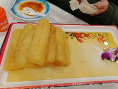 -鑫巴蜀小镇 · 水煮鱼专研店(玉桥店)