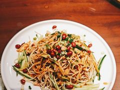 -川流不息·地道川菜·小龙虾(松东路店)