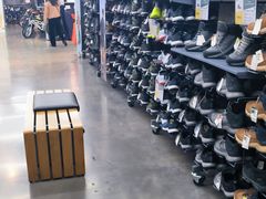 -迪卡侬(越秀公园店)