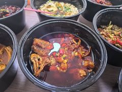 -笨豆腐居民楼菜馆•江西小炒(天津开发区店)