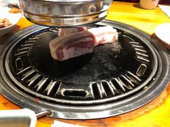 -唯成•韩国炭火烤肉 유성고기