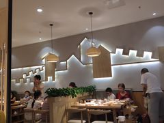 大堂-守柴炉烤鸭(科华中路王府井店)