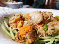 -东来菜馆•手抓海鲜家常菜•海鲜锅贴(鸽子窝店)