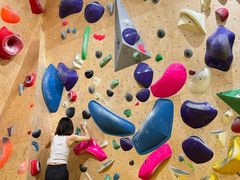 -问山MountQuest攀岩馆