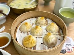 手拆蟹粉小笼包-苏小柳点心·手作小笼包(新街口分院店)