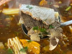-朝伟清真铜瓢牛肉馆(三十年老·店)