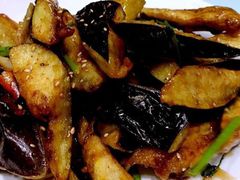 -梅飞酒家(名辉豪庭店)