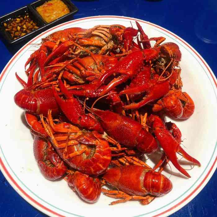 大虾驾到(汽车西站店)-"到长沙第一天,在朋友带领下去了一家小众虾.
