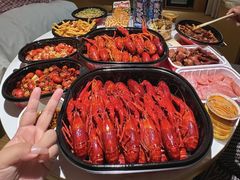 -肥肥虾庄·金牌油焖大虾(汉口城市广场店)