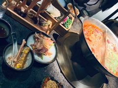 -湊湊火锅·茶憩(新中关购物中心店)