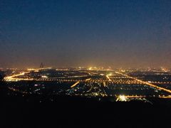 -鬼笑石后山停车场