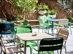 -潮一不贰·法式甜品·生日蛋糕·西式简餐(外滩店)