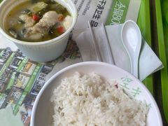 -老乡鸡(武汉中南梅苑小区地铁站店)