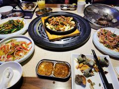 -船梆煮•蒸汽海鲜·炉火烤肉(五四广场店)