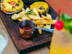 -昆山琶拉帝诗酒店·河畔咖啡厅Riverside Cafe