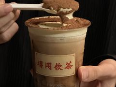-喜茶(深圳万象城黑金店)