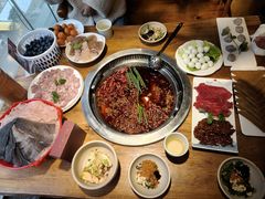 -城墙拐拐火锅(三峡广场黑金冠店)