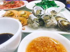 -小辣妹川味海鲜加工店(第一市场椰风巷店)