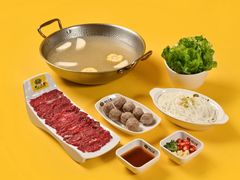 -润园四季椰子鸡火锅(卓越INTOWN店)