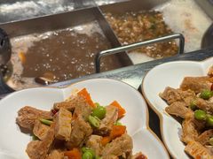 -海底捞火锅鲜切牛肉主题店(长寿路店)