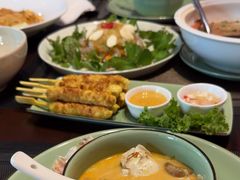 -Sala Thai Restaurant