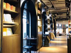 -光海书局(南京东路第一百货店)