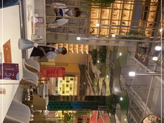 -红樱桃·欢乐餐厅(太原里店)