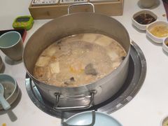 -洪氏嗨捞·猪肚鸡火锅(阳光天地店)