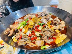 -昱龙大盆牛蛙馆(三兴街总店)