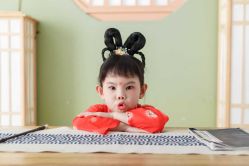 -小熊维尼高端儿童摄影(宝安旗舰店)