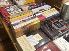 -猫的天空之城概念书店(杭州南宋御街店)