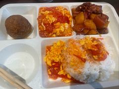 -胖东来生活广场(健康路店)