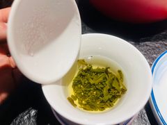 -醉董牛川派鲜肉自选火锅(烟台店)