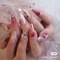 -Pink You美甲洗眉纹绣定制中心