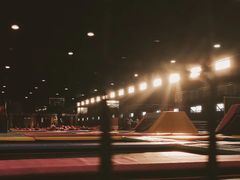 -嘿哟动霸CHUA·新潮玩运动娱乐中心·蹦床滑冰团建乐园
