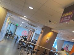 -麦当劳(中山大道中店)