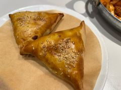 滩羊羊肉烤包-清真·卡德尔大叔新疆主题餐厅(龙汇路店)