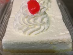 -红宝石·鲜奶小方·海派西点房(浦三店)