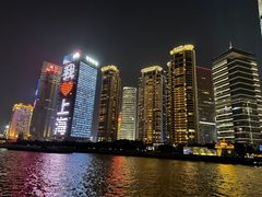 -北外滩百艇汇游艇俱乐部