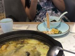 -清真·胖妈妈手抓餐厅(定西路长城宾馆店)