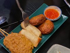 小吃拼盘-URBAN SOI Thai Kitchen乐泰料理(长乐路店)