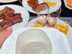-云端西餐厅(南宁龙光那莲豪华精选酒店)