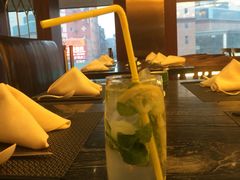 -东方红海鲜百汇(国际大厦店)