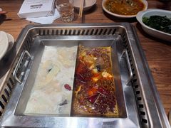 -吴氏老牌坊云南鱼豆花火锅店(通江街店)