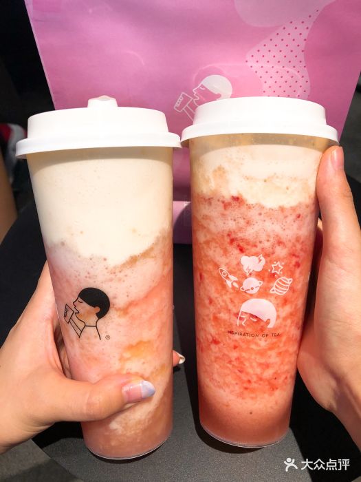 喜茶(三里屯太古里黑金店)芝芝桃桃图片 - 第26张