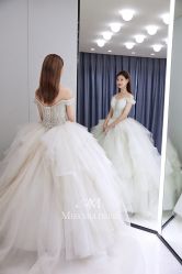 -MISS MIA 婚纱品牌馆