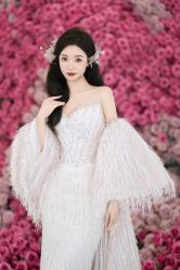 点击看大图 -拉瑞娜LaReine婚纱礼服高级定制