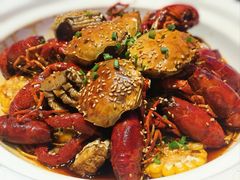-肥肥虾庄·金牌油焖大虾(首义路店)
