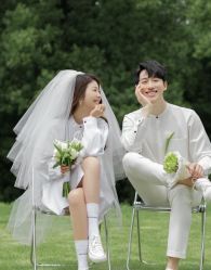 -喜爱高定婚纱摄影