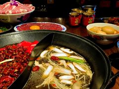 -萍姐火锅·公路夜市(武汉首店)